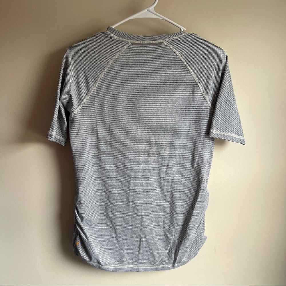 Lucy Gray Striped Short Sleeve Tee T-shirt - Picture 4 of 5